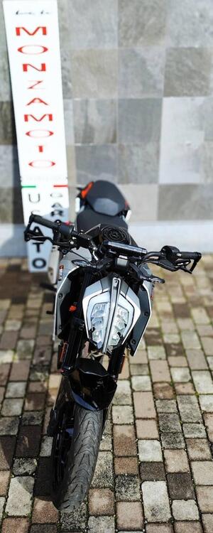 KTM 125 Duke (2021 - 23) (4)