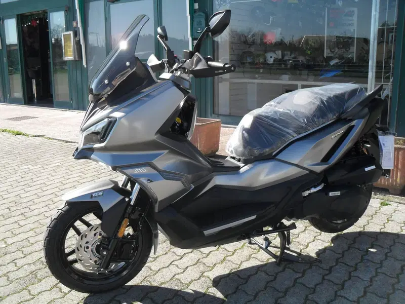 Sym ADX 300 (2024 - 26) (2)