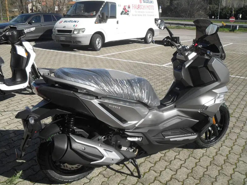 Sym ADX 300 (2024 - 26) (4)