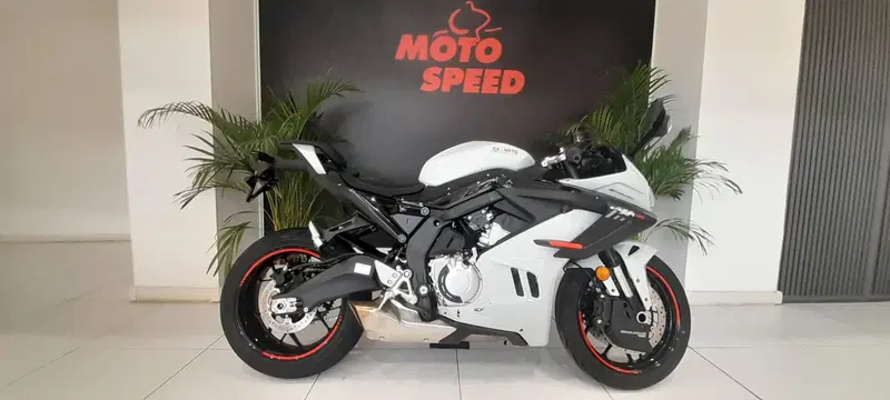 CFMOTO 675SR-R (2025 - 26)