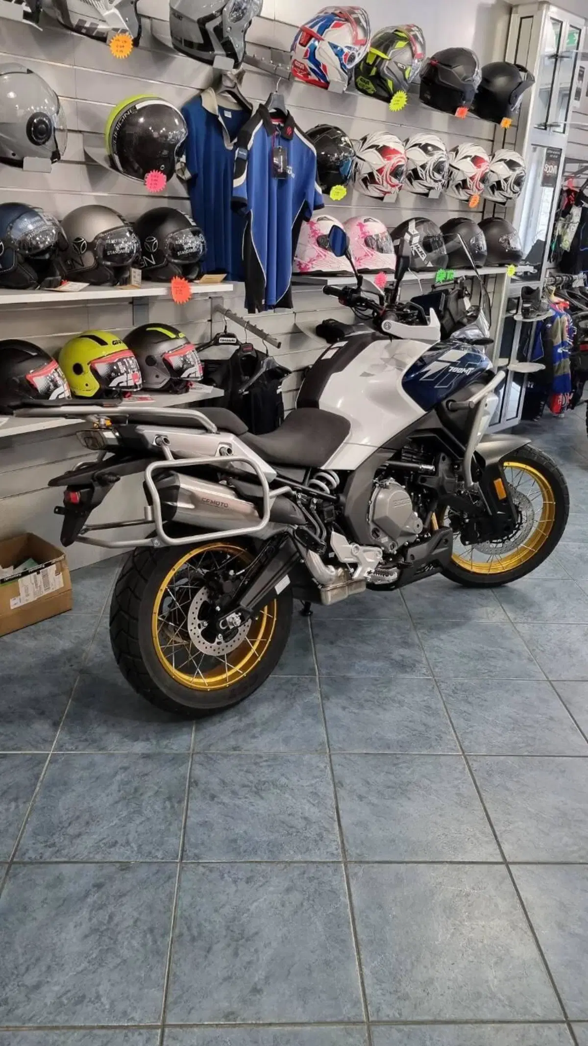 CFMOTO 700MT Adventure (2025 - 26) (4)