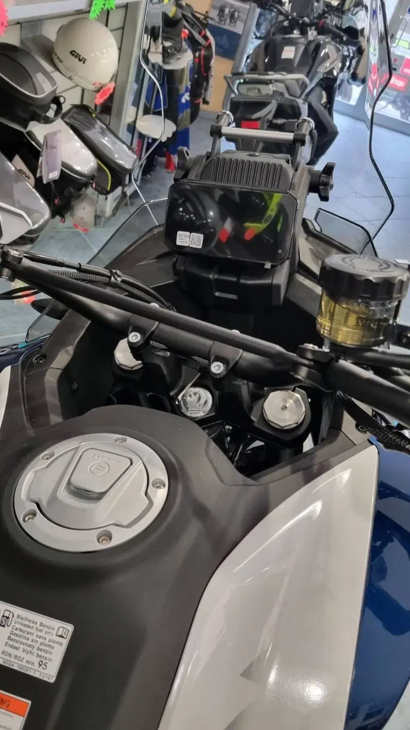 CFMOTO 700MT Adventure (2025 - 26) (7)