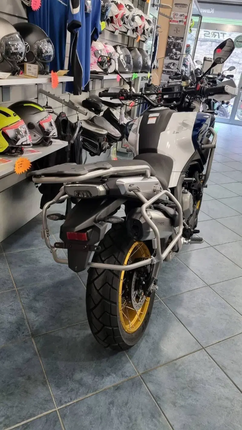 CFMOTO 700MT Adventure (2025 - 26) (9)