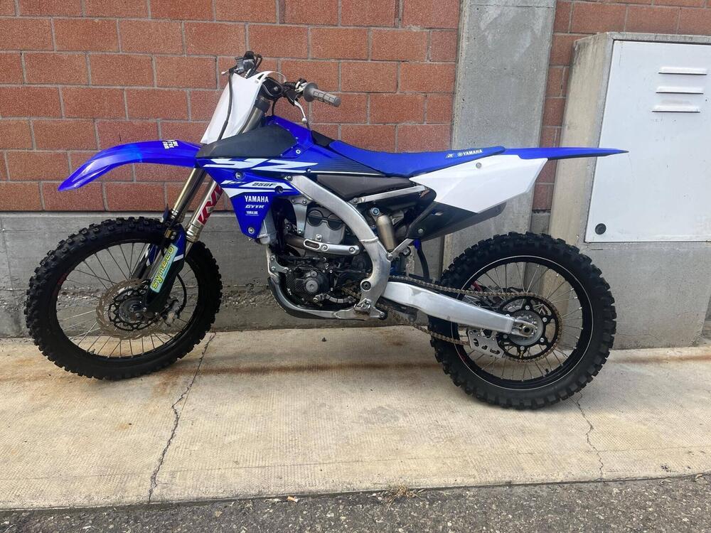 Yamaha YZ 250 F (2017) (2)