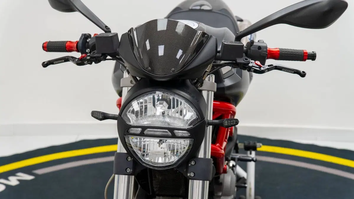 Ducati Monster 696 Plus (2007 - 14) (10)