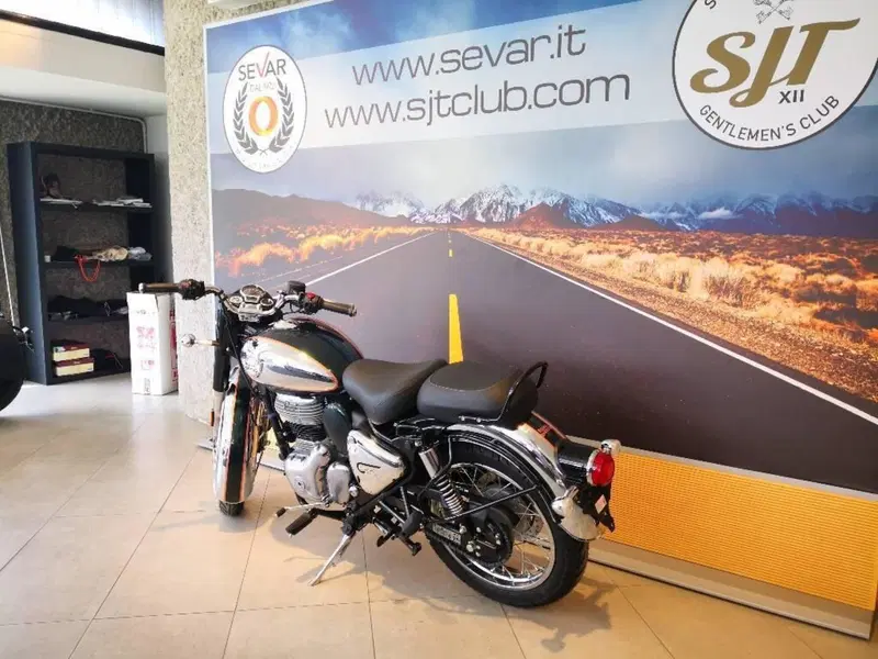 Royal Enfield Classic 350 (2021 - 26) (8)