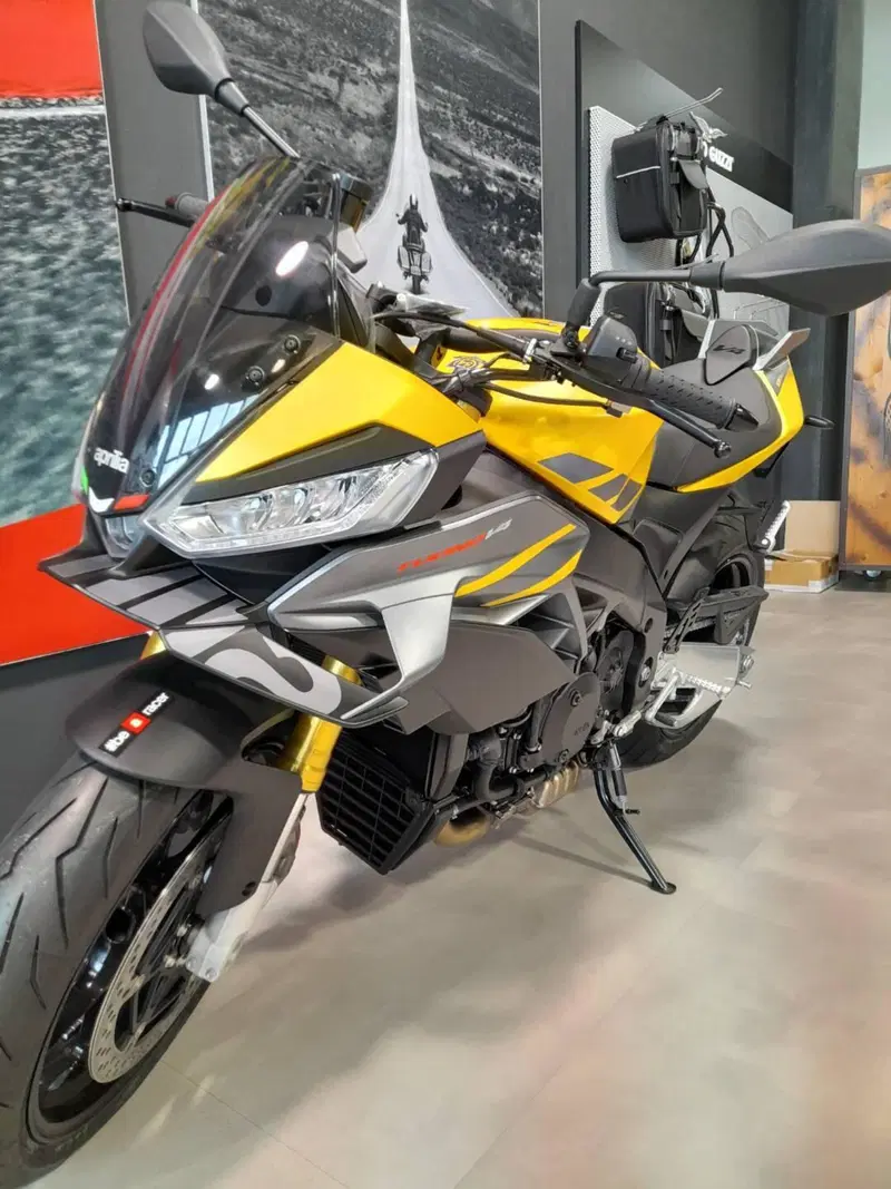 Aprilia Tuono V4 (2025 - 26) (6)