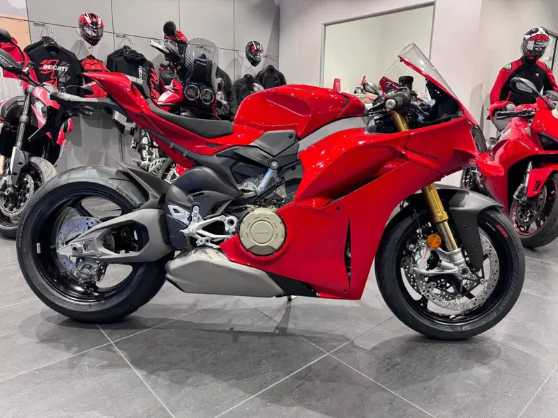 Ducati Panigale V4 S (2025 - 26) (3)