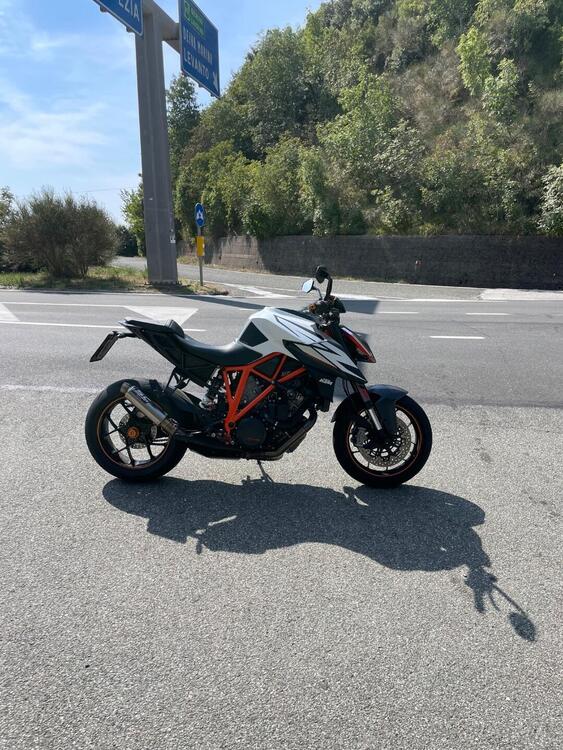 KTM 1290 Super Duke R (2019)