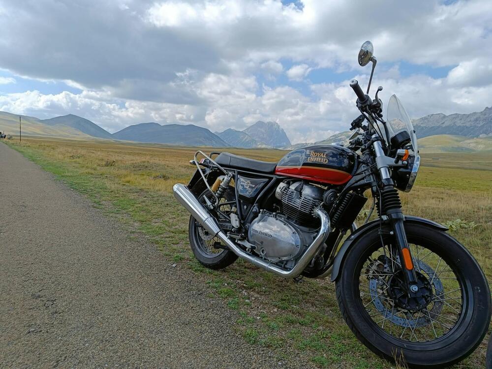 Royal Enfield Interceptor 650 (2021 - 25)