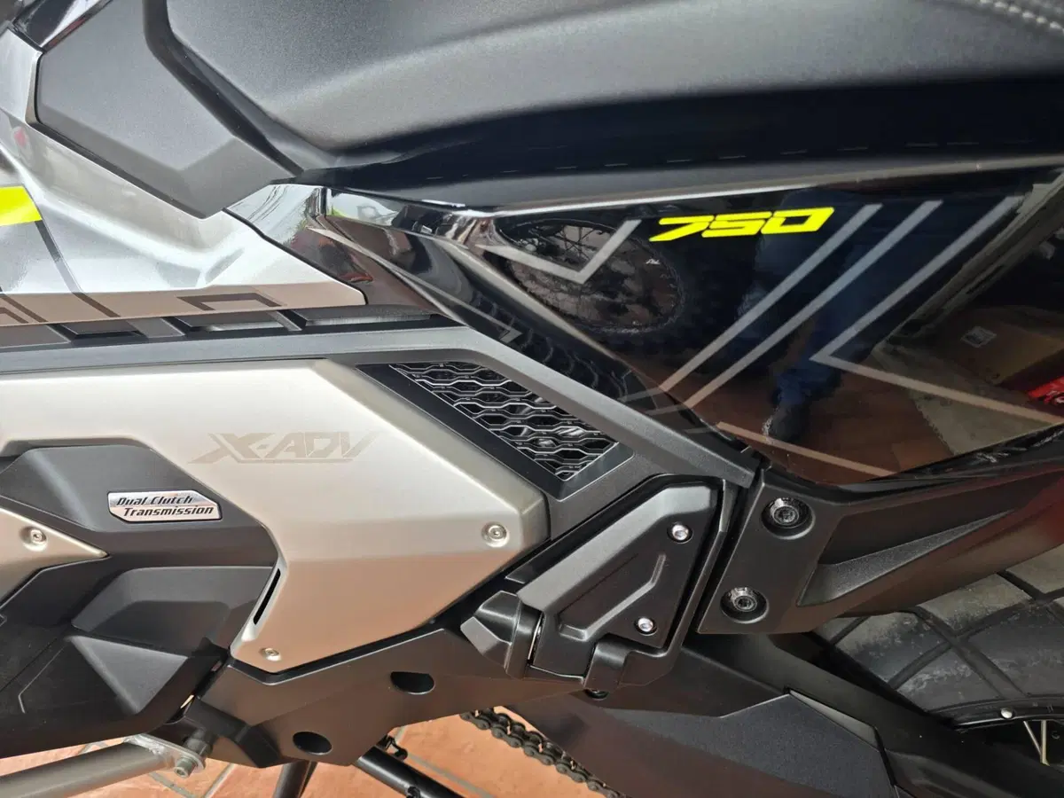 Honda X-ADV 750 DCT Adventure (2021 - 24) (9)