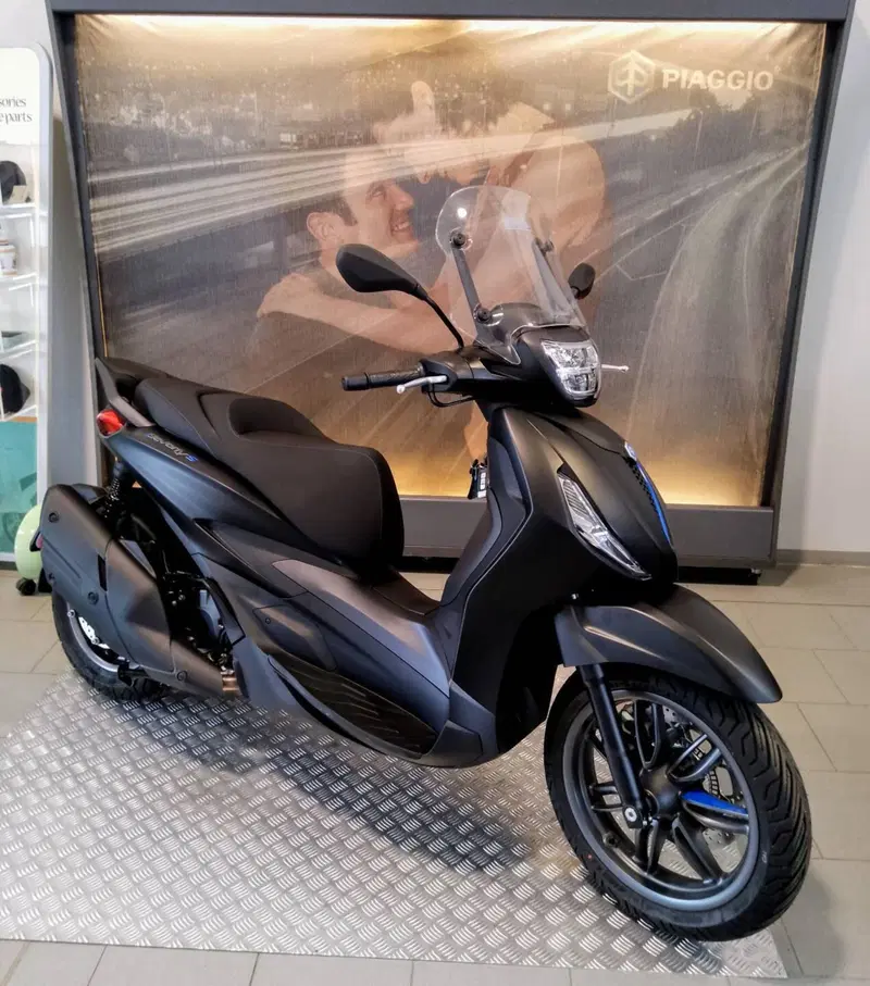 Piaggio Beverly 400 S (2025 - 26)