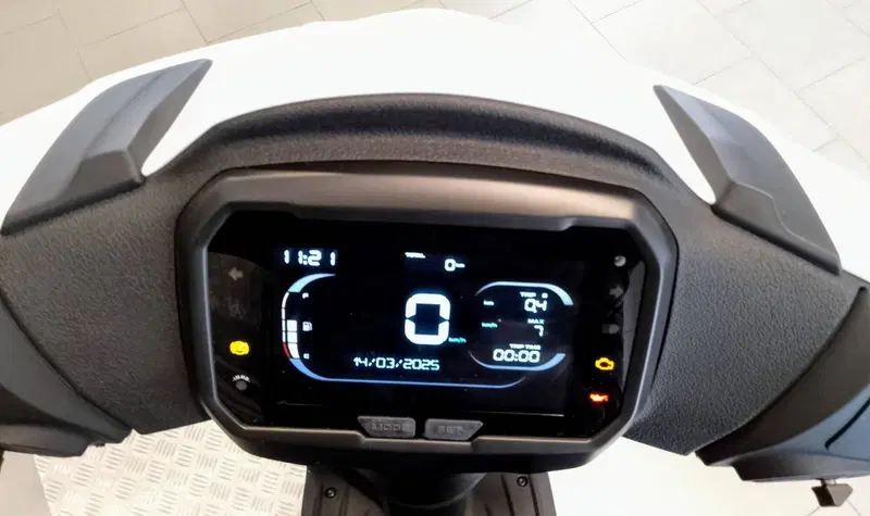 Piaggio Liberty 125 (2025 - 26) (4)