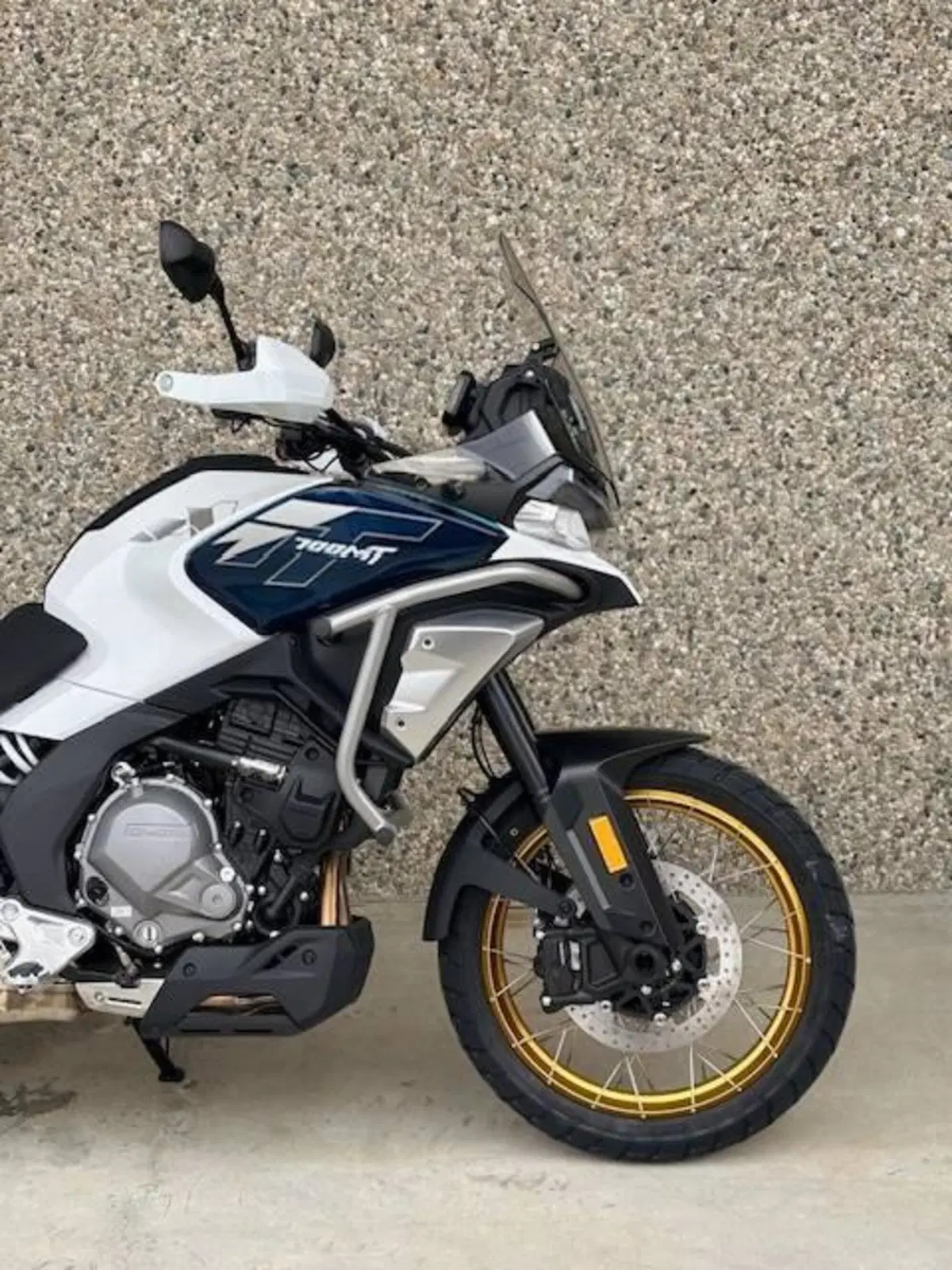 CFMOTO 700MT Adventure (2025 - 26) (9)