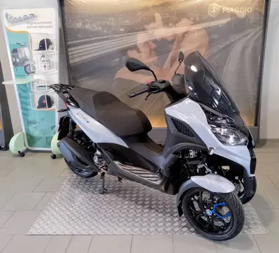 Piaggio MP3 310 Sport (2025 - 26) nuova