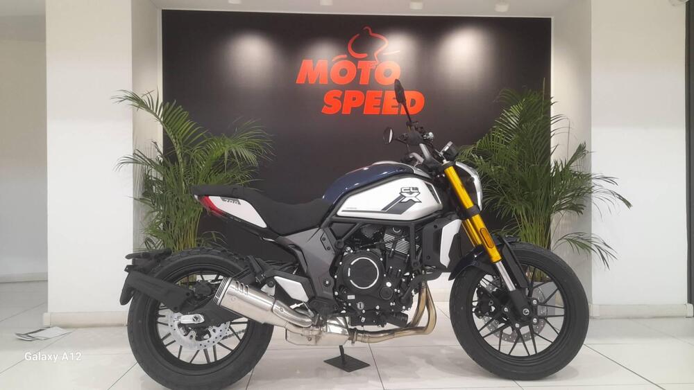 CFMOTO 700CL-X Heritage (2021 - 25)