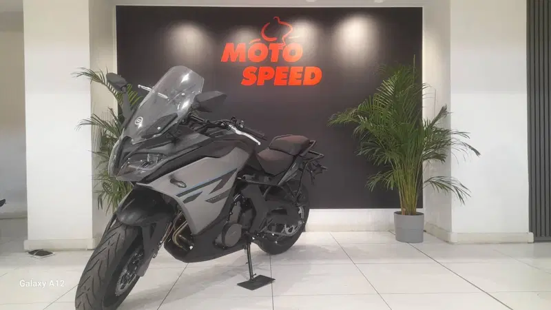 CFMOTO 650GT (2021 - 26) (4)