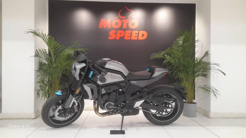CFMOTO 700CL-X Sport (2022 - 25)