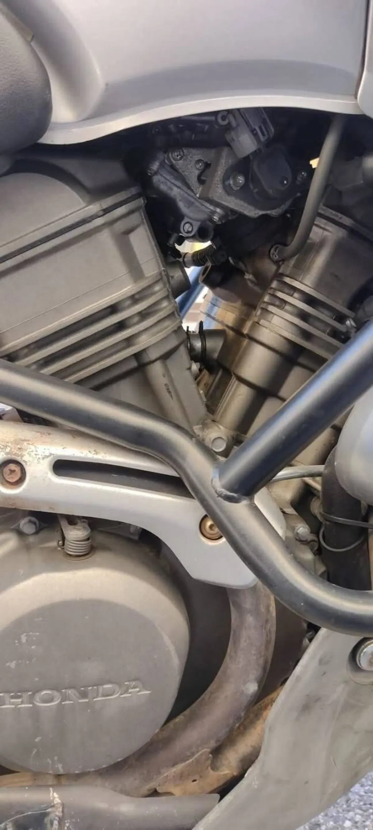 Honda Transalp XL 650V (2000 - 04) (6)