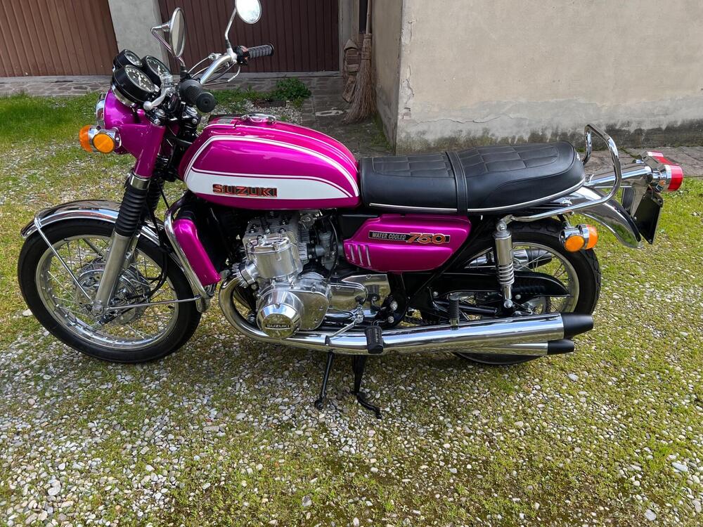 Suzuki GT750 J