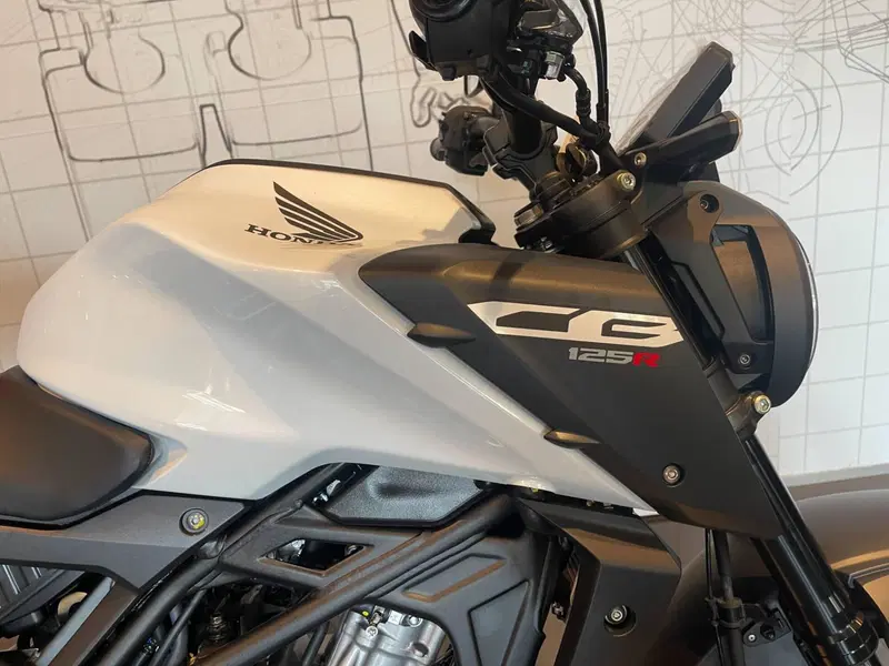 Honda CB 125 R (2024 - 26) (2)