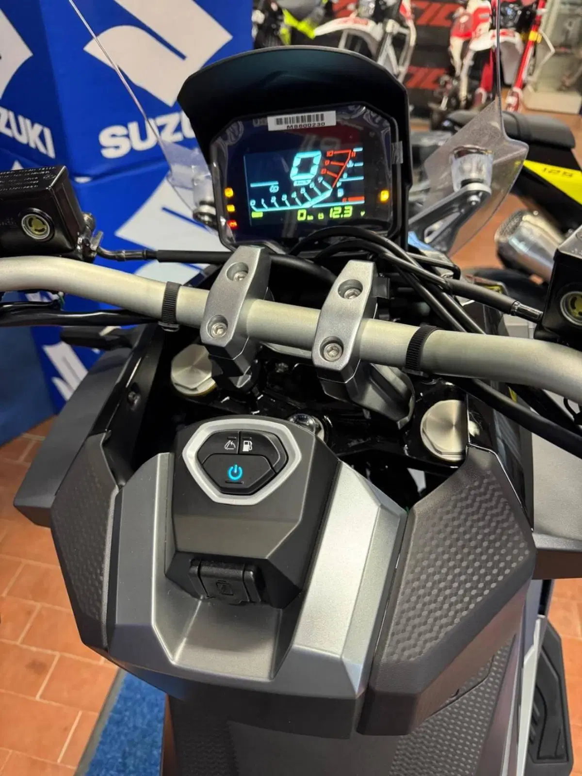 Sym ADXTG 400 (2025 - 26) (8)