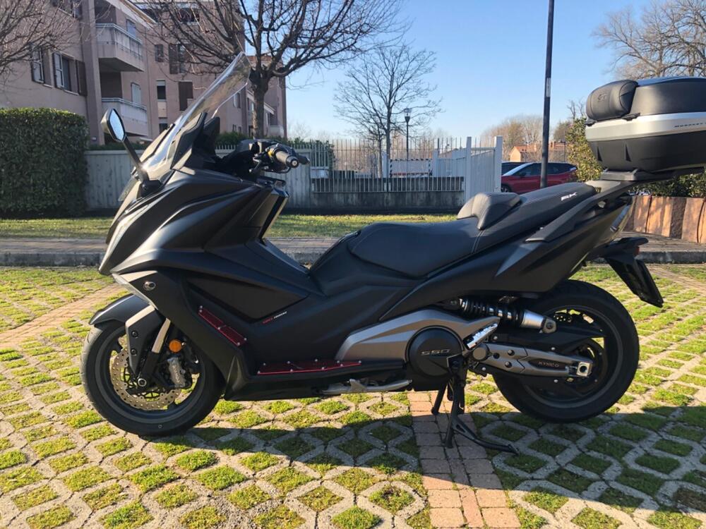 Kymco AK 550 ETS (2021 - 25) (2)