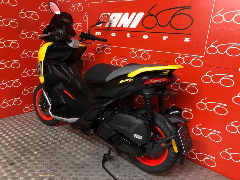 Aprilia SR GT 125 (2022 - 24) (4)