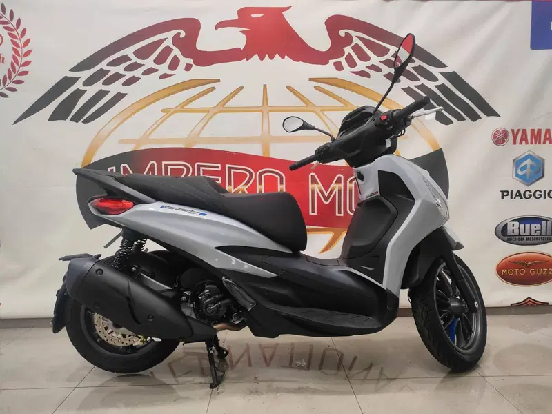 Piaggio Beverly 310 S (2025 - 26) (2)