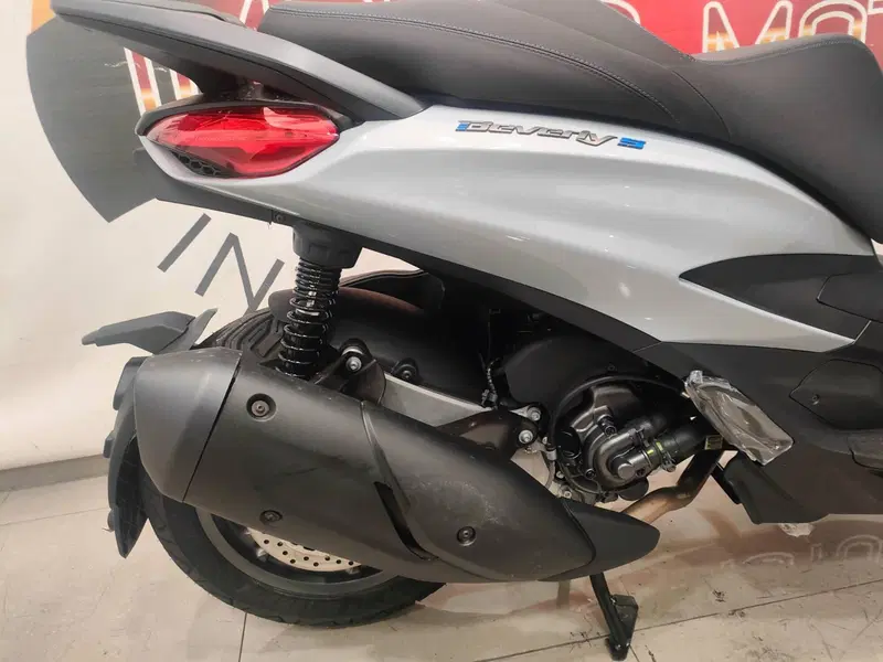 Piaggio Beverly 310 S (2025 - 26) (7)