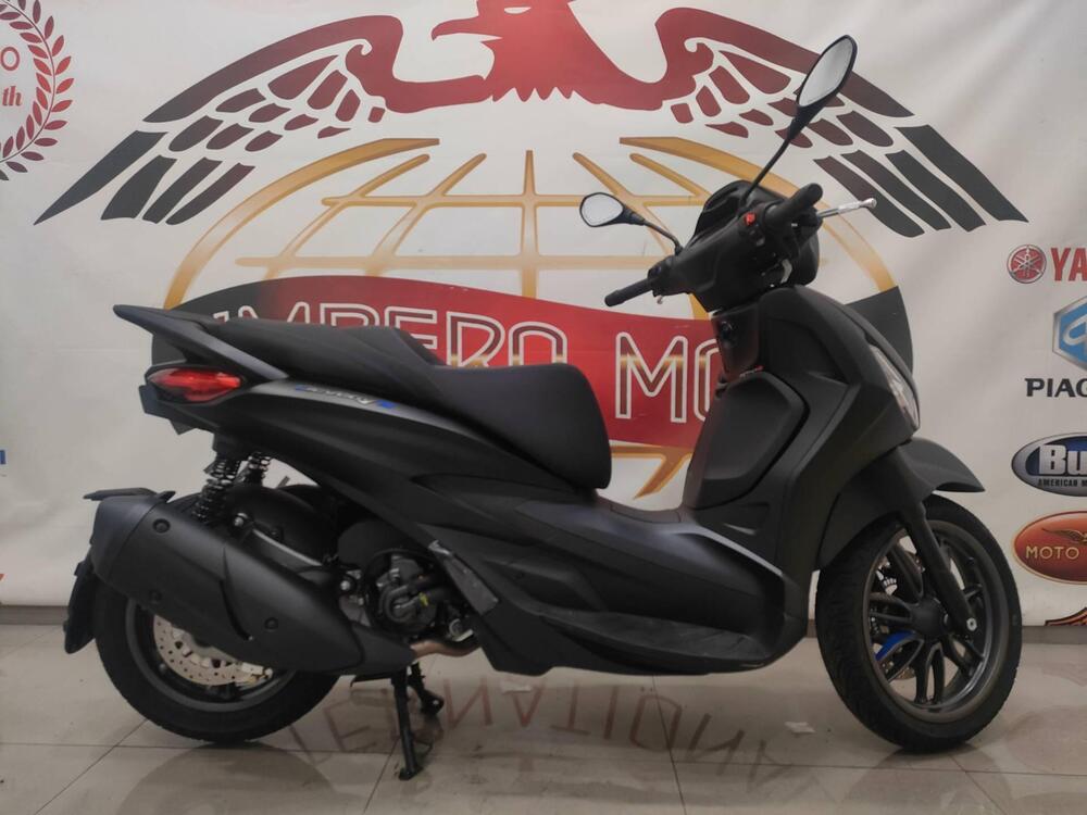 Piaggio Beverly 310 S (2025) (2)