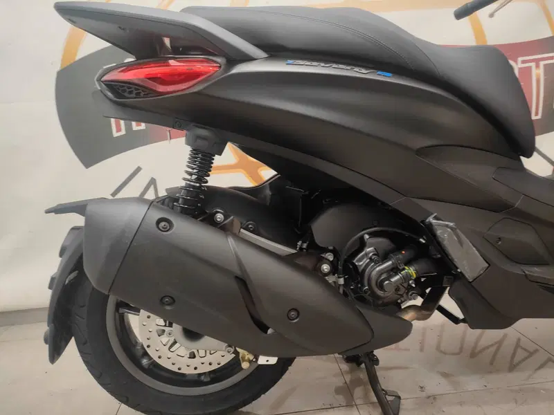 Piaggio Beverly 310 S (2025 - 26) (7)