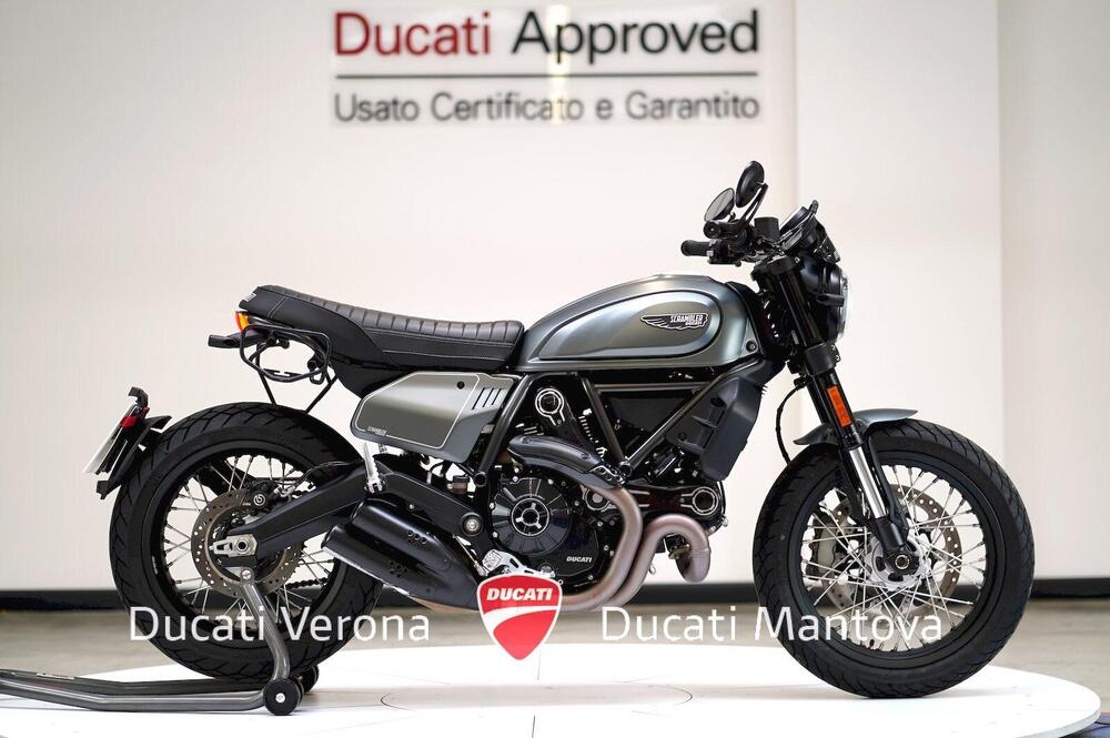 Ducati Scrambler 800 Night Shift (2021 - 22)