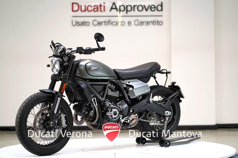 Ducati Scrambler 800 Night Shift (2021 - 22) (4)