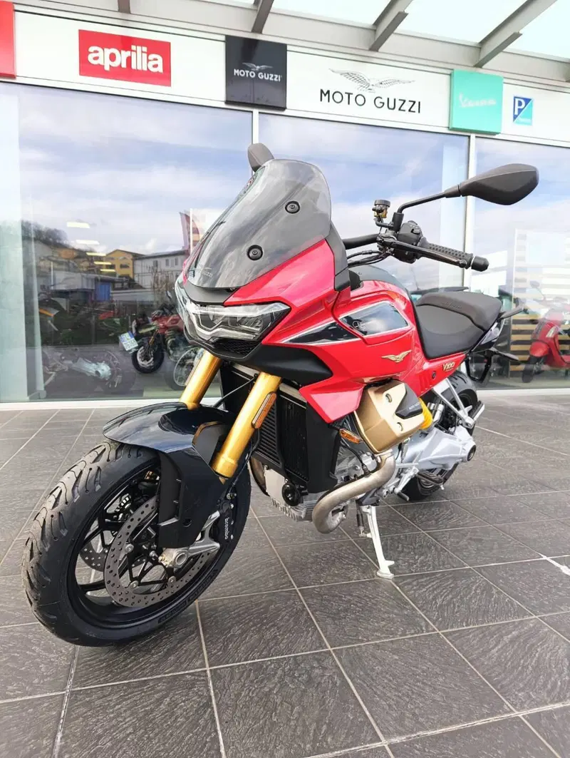 Moto Guzzi V100 Mandello S (2022 - 24) (2)