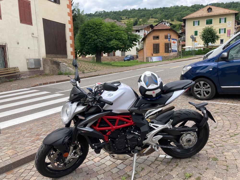 MV Agusta Brutale 800 EAS ABS (2016 - 19)