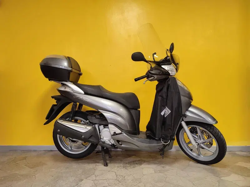 Honda SH 300 i (2006 - 10) (3)