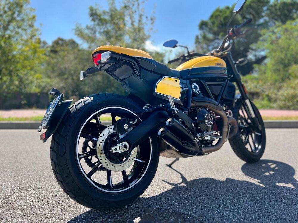 Ducati Scrambler 800 Full Throttle (2017 - 21)