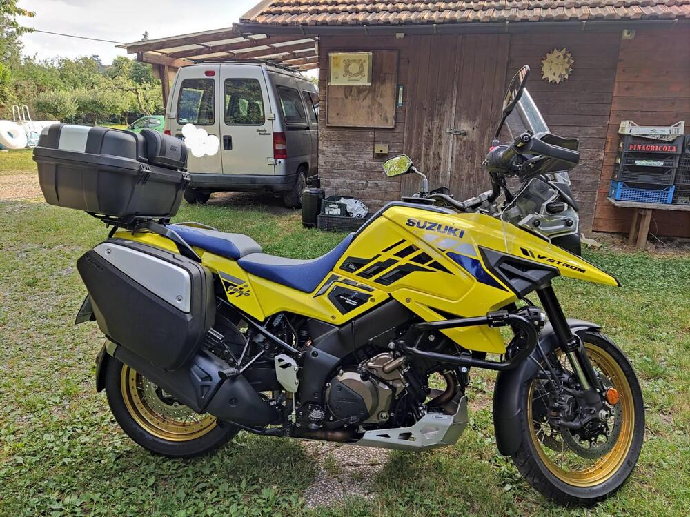 Suzuki V-Strom 1050XT (2020 - 23) (3)