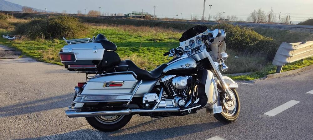 Harley-Davidson 1450 Electra Glide Ultra Classic (2003 - 05) - FLHTCUI