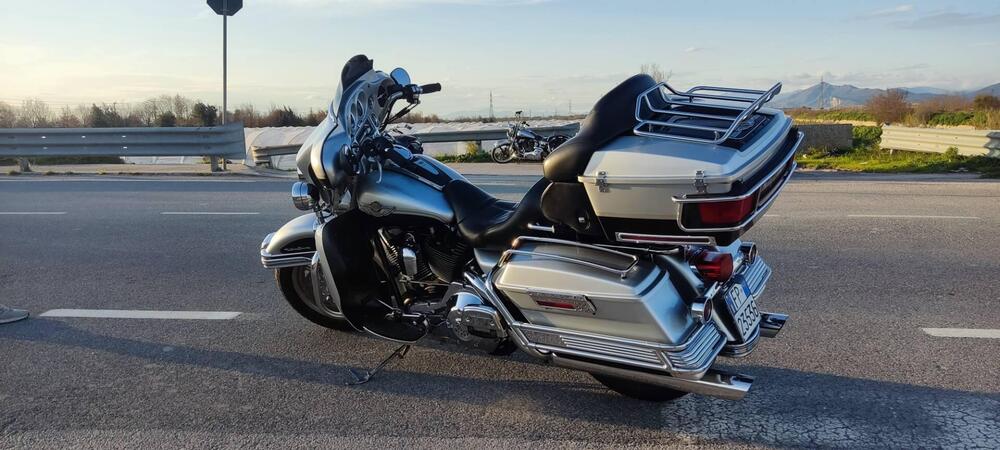 Harley-Davidson 1450 Electra Glide Ultra Classic (2003 - 05) - FLHTCUI (5)