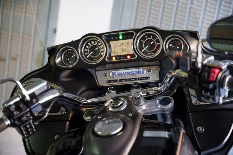 Kawasaki Vulcan VN 1700 Voyager ABS (2011 - 16) (8)