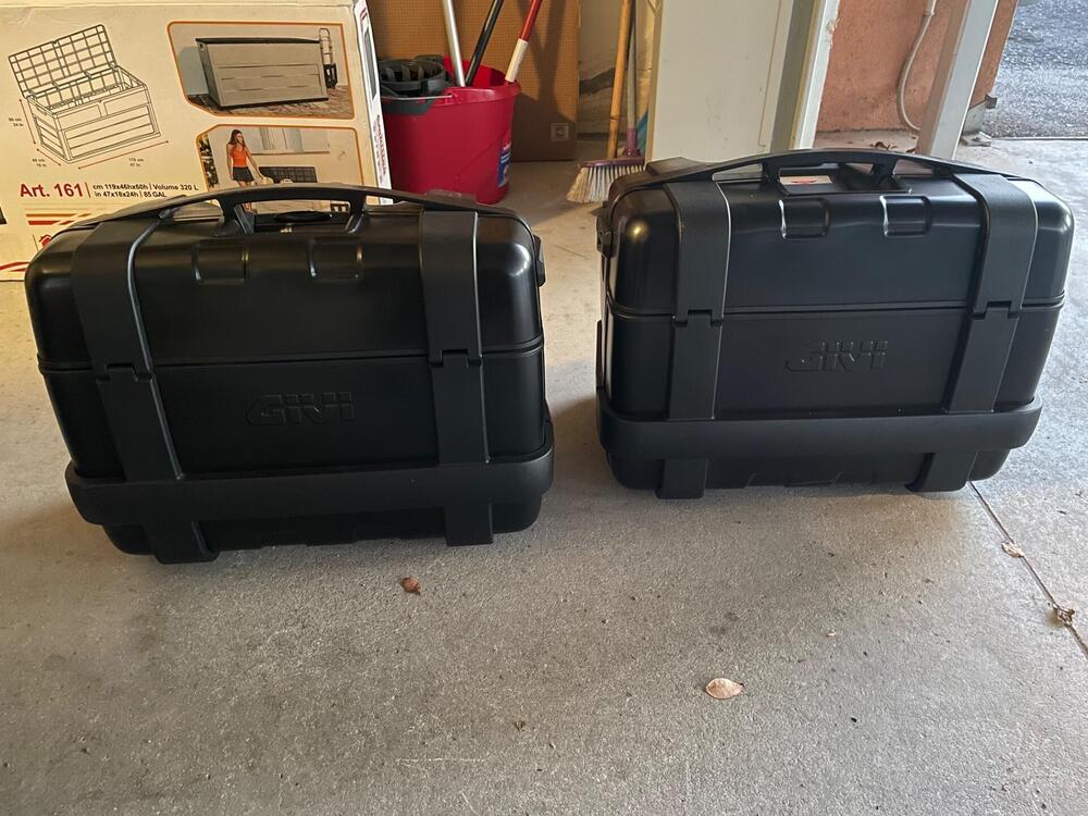 Givi Trekker 46 e 35 e Givi Maxia