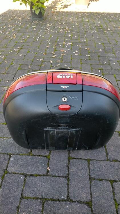 Givi Trekker 46 e 35 e Givi Maxia (4)