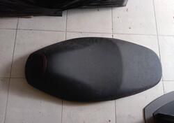 Sella Yamaha neo's 50