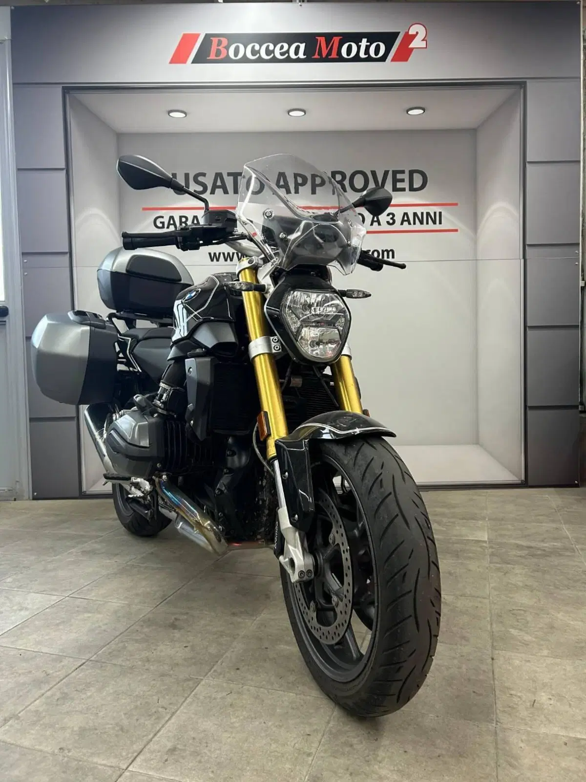 Bmw R 1200 R Black Edition (2017 - 18) (3)