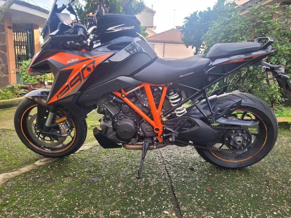 KTM 1290 Super Duke GT (2019 - 20)