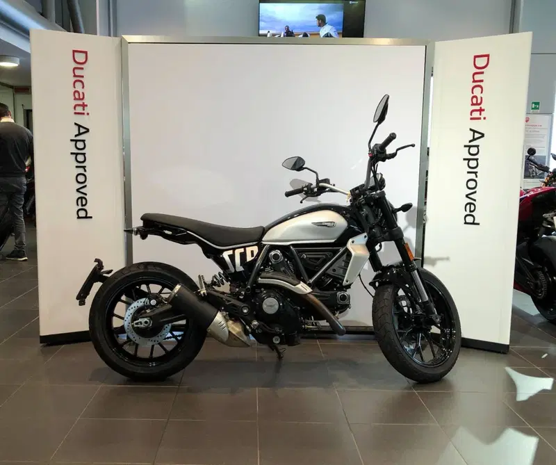 Ducati Scrambler 800 Icon (2023 - 24)