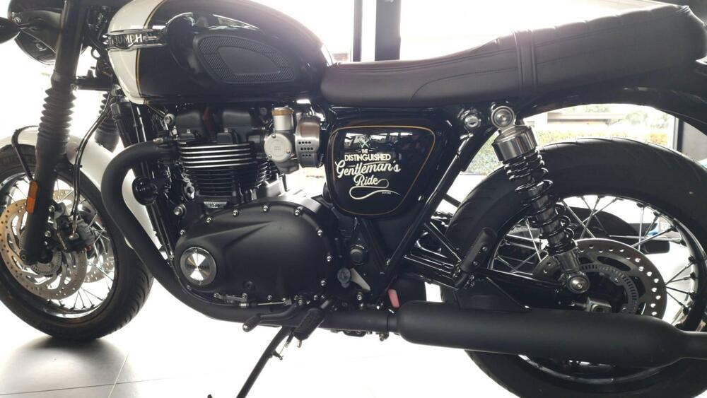 Triumph Bonneville T120 Black DGR Limited Edition (2023) (4)