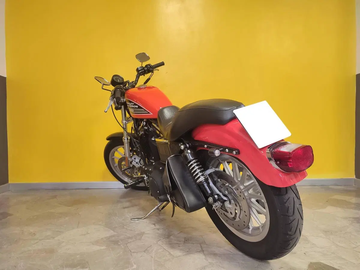 Harley-Davidson 883 R (2002 - 03) - XL 883R (4)